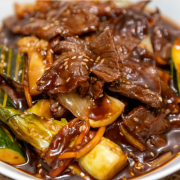 Sizzling Mongolian Beef with Vegetables